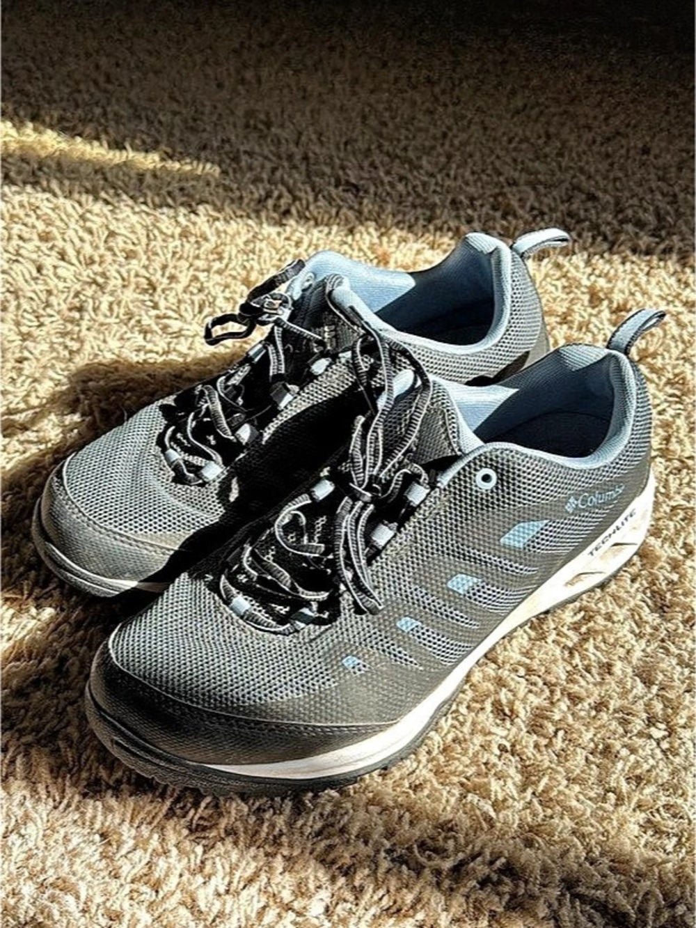 Columbia Vapor Vent Blue & Black Hiking Shoes